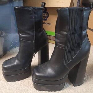 ASOS DESIGN Endgame high-heeled platform chelsea boots